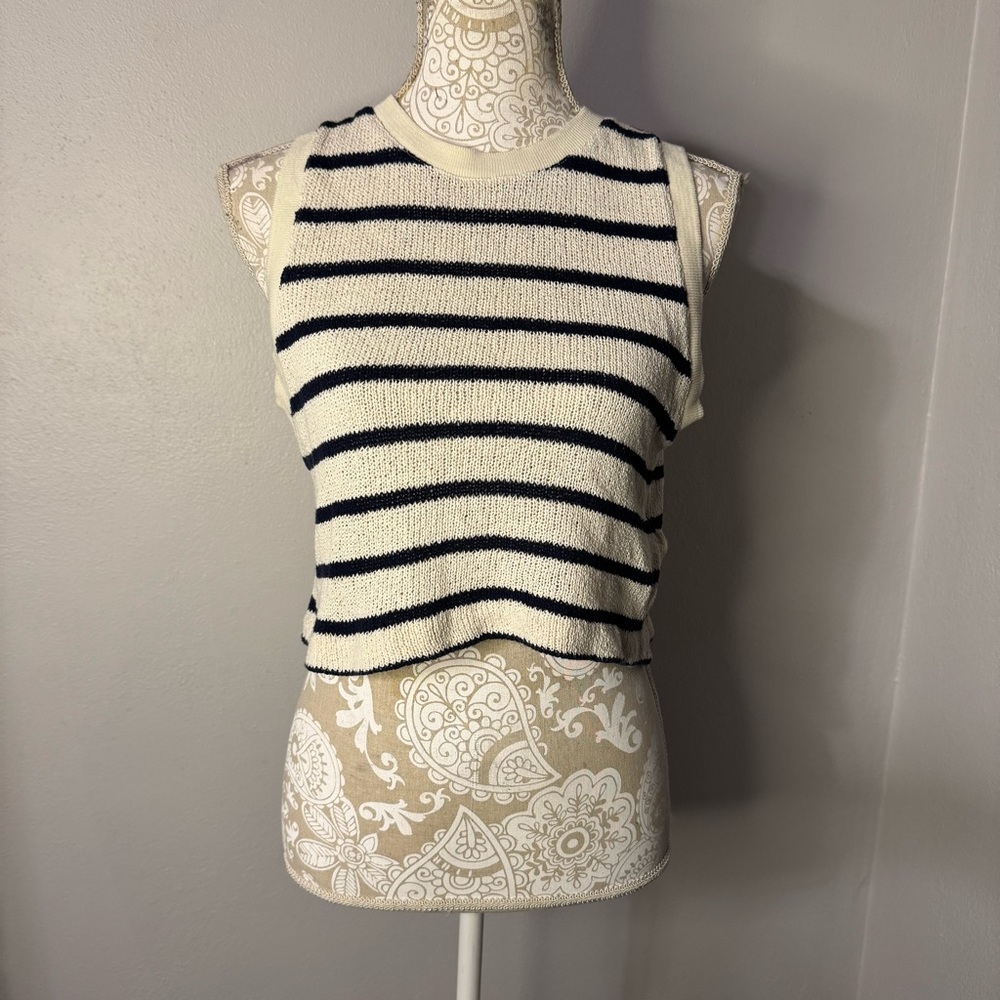 Massimo Dutti Striped Sleeveless Knit Top